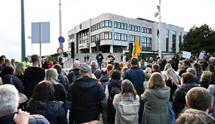 Kto sa chystá 17. novembra štrajkovať? Prieskum ukázal, voliči ktorej strany sú najaktívnejší