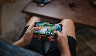 AI tam, kde by ste ju nečakali: Dáta z mobilných hier menia poisťovníctvo