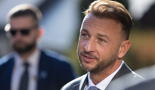 Spor „čurillovcov“ so Šutajom Eštokom pokračuje: Ústavný súd prijal ich sťažnosť