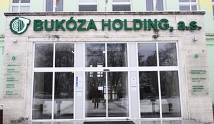 Areál Bukózy sa mení na ekologickú hrozbu. Úrady hovoria o časovanej bombe