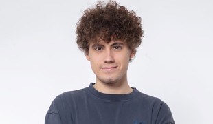Obľúbili ste si ho ako Olivera v seriáli Naši, dnes je z neho dospelý muž: Takto sa zmenil David Krajčík
