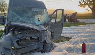 Bývalý hasič po nehode bojoval o život, zrážku zavinil mladý vodič