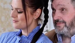 Otec roka z neho nebude! Koktovej manžel vrieskal na ich malé deti najhrubšie vulgarizmy!