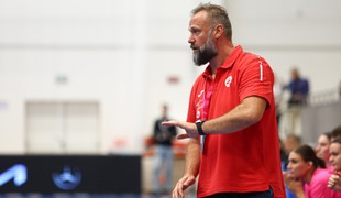 Tréner hádzanárok Ján Beňadik: žreb nám neprial