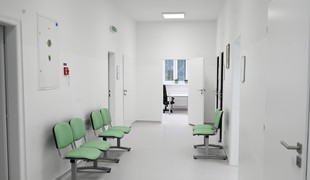 Slovensku chýbajú zdravotníci: Do roku 2040 bude treba doplniť až 77-tisíc ľudí