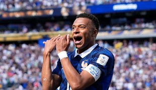 Beštia MBAPPÉ. Francúzsky kapitán po prestávke zlomil Senegal