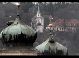 Kaple v podobě jeskyně