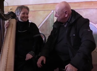 Jitka Lenková - kladivo na čarodejnice, harfenistka