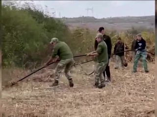 Hektolitre alkoholu prúdili cez dvojkilometrové potrubie. Pašeráci majú nové metódy