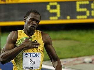 Bolt pri rekorde najviac zápasil so vzduchom