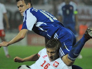 Zabavník novým spoluhráčom Karhana v Mainzi