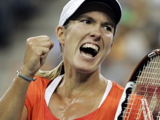 Špekuluje sa o možnom návrate Heninovej na kurty