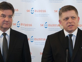 Tlačová konferencia Roberta Fica po stretnutí s ministrom Lajčákom