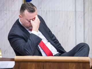 Slovensko malo doteraz prezidentov, ktorí boli ľuďom vzdialení, povedal Krajniak