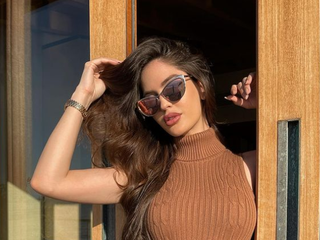 Neymarova bývalka nemala na sebe pri opaľovaní prakticky nič!