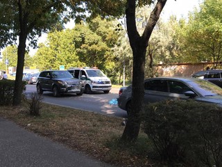 Smrť mladej ženy. V Bratislave neprežilo zrážku 18-ročné dievča