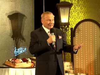 Chvála tvorivosti Rudolfa Schustera. Kniha k 85. narodeninám