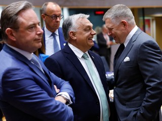 Samit lídrov EÚ opäť odhalili napätie medzi väčšinou členských krajín a Slovenskom s Maďarskom