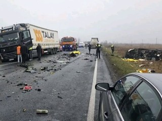 Cestou na futbalový zápas zomrelo sedem fanúšikov