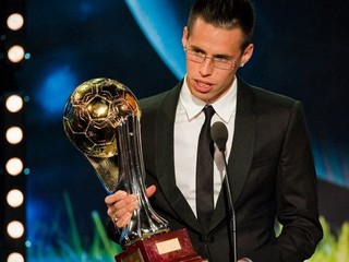 Hamšík v nominácii pre ideálnu jedenástku UEFA.com
