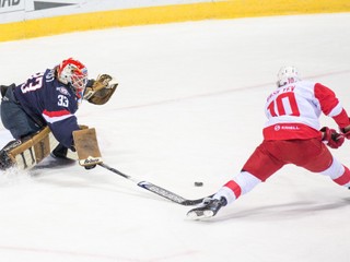 Slovan stratil štvorgólový náskok v poslednej tretine, zvládol nájazdy