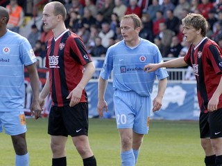 Slovan len pred kamerami HUSTE.tv! Disciplinárka zatvorila brány Pasienkov