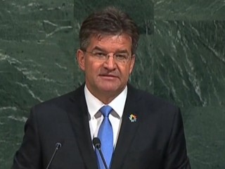 Smeráci sľúbili prezidentského kandidáta do konca septembra. Stále ho nepoznáme