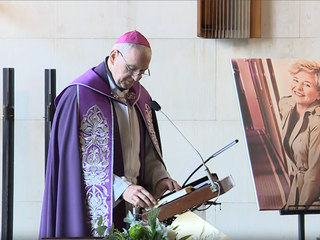 Blízki sa rozlúčili s milovanou Oľgou Feldekovou (†82). Manžel chýbal