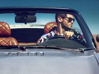 9 najnebezpečnejších vecí za volantom: Ktoré z nich robíte vy?