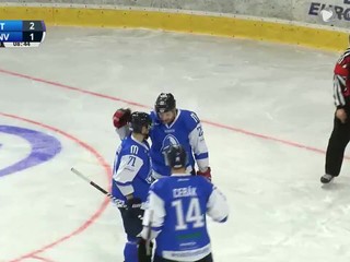 ZOSTRIHY: Vedúce trio s presvedčivými výhrami