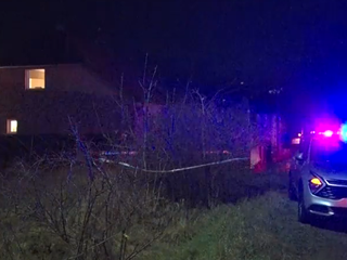 Mohli záchranári zabrániť tragédii? Muž, ktorý zavraždil manželku a zranil dcéru predtým volal na tiesňovú linku