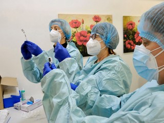 Štátny ústav pre kontrolu liečiv odsudzuje emocionálny a politický nátlak vyvíjaný zo strany ministra financií