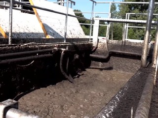 V Gemereskej Polome majú čistiareň odpadových vôd, ale situácia je katastrofálna. Obsah vyteká von