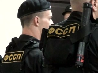 V Česku polícia zadržala 5 osôb podozrivých z teroristických činov napomáhania na Ukrajine