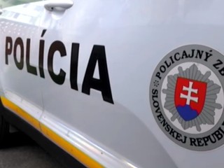 Šírenie hoaxov môže byť trestným činom, upozorňujú policajti