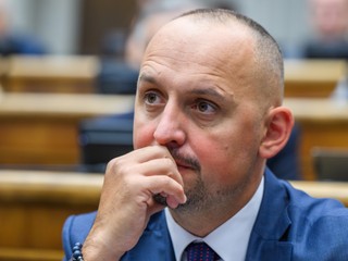 Po rokovaní Rady KDH: Jasne ozdnelo, či Majerský a Mikloško ostávajú v strane