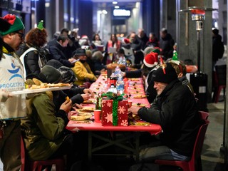 Niektoré domácnosti budú počas Vianoc bez prúdu. Ohrozený je najmä jeden kraj