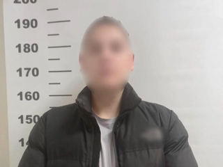 Medzinárodne hľadaný mladík smeroval na Slovensko. Zastavili ho hranice