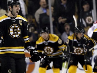 Chárov Boston valcuje Montreal bez Haláka