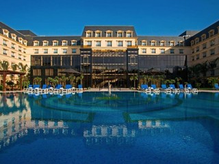 Šok pre dovolenkárov v Egypte. V luxusnom hoteli s nimi žilo 150 teroristov