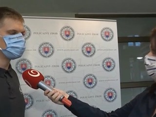 Odborník na hoaxy Šnídl: Hoaxy vás môžu obrať o peniaze, ale aj ublížiť na zdraví