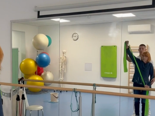 Lekári z NOÚ pripravujú pacientov na operácie už vopred. Pomáha im prehabilitácia