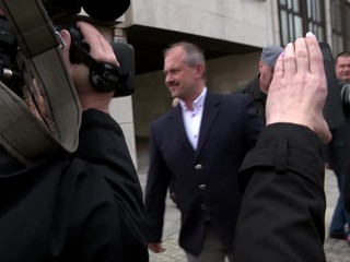 Argumenty Žilinku, prečo nepodá žalobu na rozpustenie ĽSNS neobstoja, hovoria odborníci