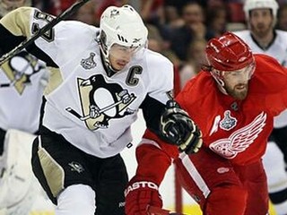 V repríze finále Stanley Cupu lepší Detroit