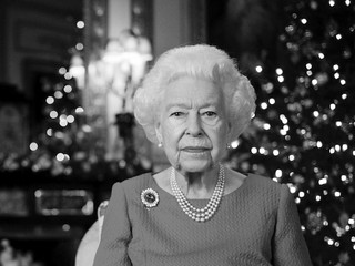 Celý svet zdrvila smutná správa: Navždy odišla kráľovná Alžbeta II.