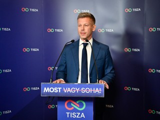 Péter Magyar bude v utorok telefonovať Robertovi Ficovi