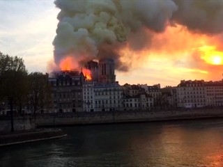 NA VLASTNEJ KOŽI: Redaktor TV JOJ opísal atmosféru pri Notre-Dame