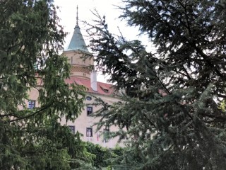 Tipy na výlet od TV JOJ: Neďaleko Bojníc nájdete jaskyňu, v ktorej bývali pravekí ľudia