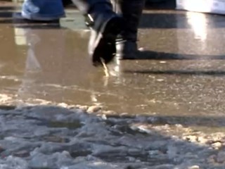 Obce hľadajú pomocníkov na odpratávanie snehu, takto si môžete privyrobiť