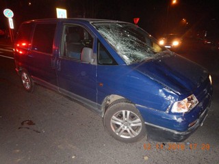 Chodkyňu zrazilo auto na priechode pre chodcov, zomrela